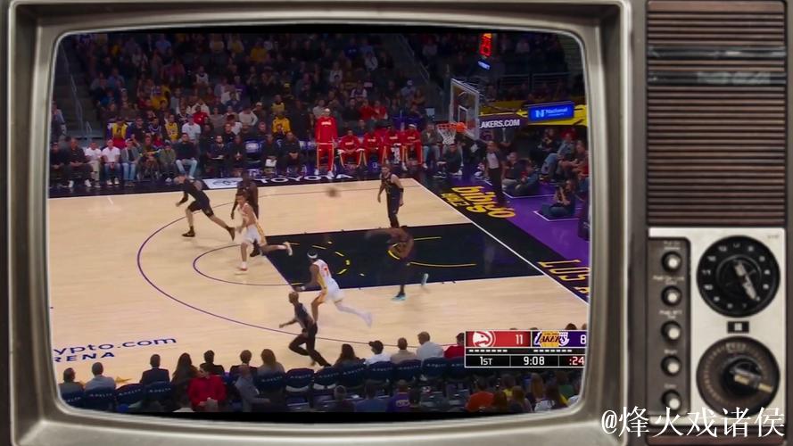 詹姆斯31+9+10东契奇27+12 湖人终结三连败大胜老鹰 詹姆斯31+9+10东契奇27+12 湖人终结三连败大胜老鹰